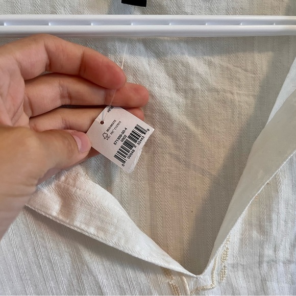 NWT Banana Republic Embroidered Flowy Blouse - Picture 9 of 11